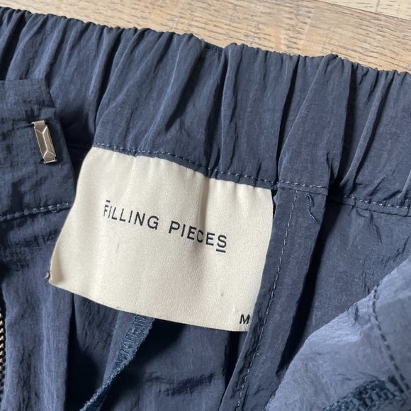 Filling Pieces joggers (size M) - Picture 4 of 16